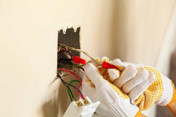 Best Emergency Electrical Repair Services  in Cedar Hills, OR